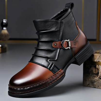 Botas de Cano Curto em Couro Genuíno para Homem com Acabamento Premium e Sola Antiderrapante
