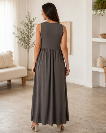Vestido Comprido Fluido Sem Mangas