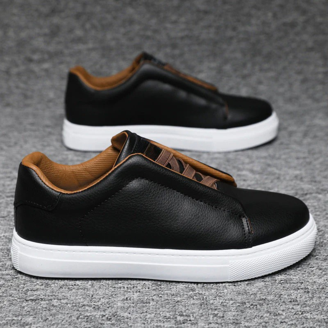 Sapatos Baixos em Pele